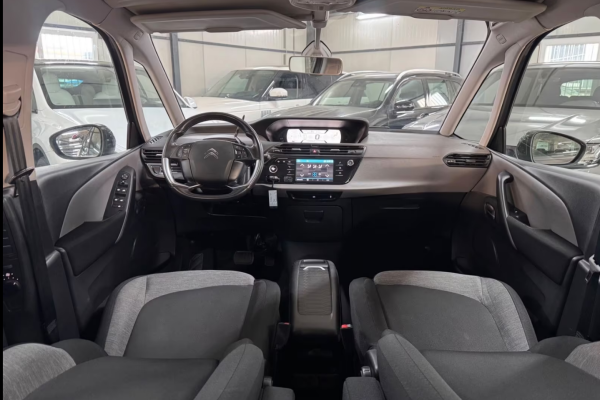 2020 Citroen C4 SpaceTourer z przebiegiem 136 700 km
