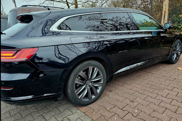 2021 Volkswagen Arteon z przebiegiem 113 000 km