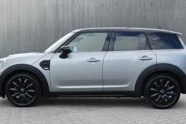 2023 Mini Countryman z przebiegiem 43 000 km